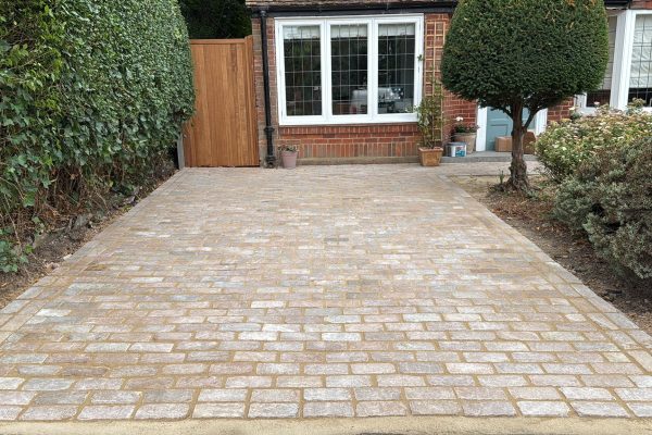 block paved driveway in st albans